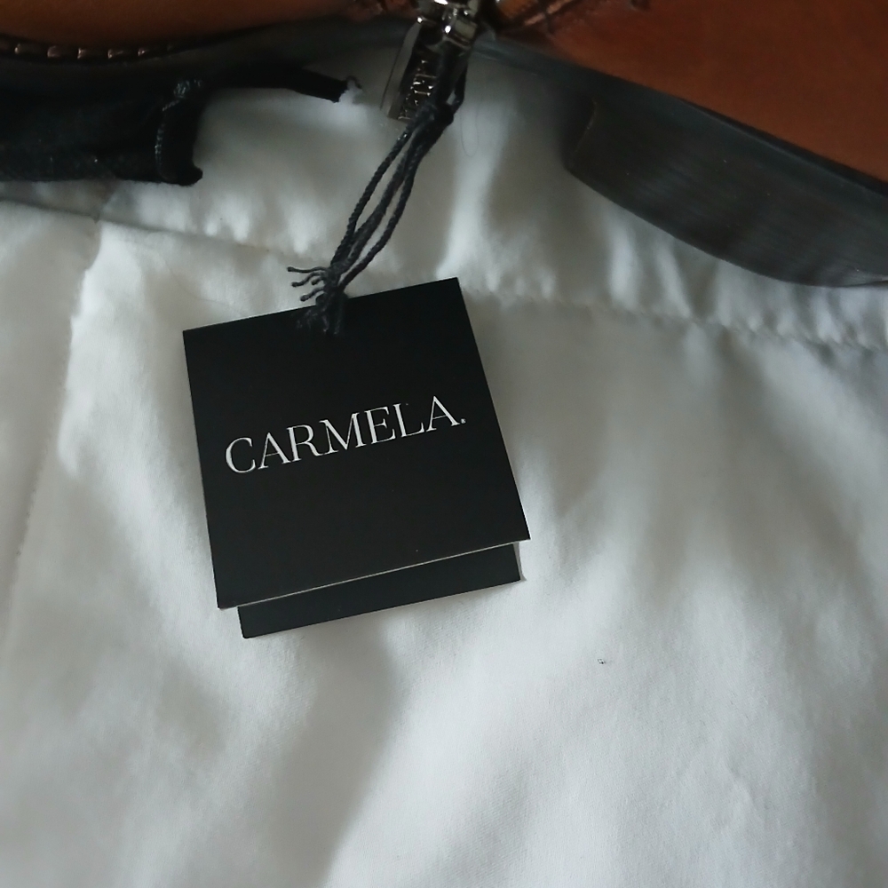 Carmela leather boot - Picture 3 of 10